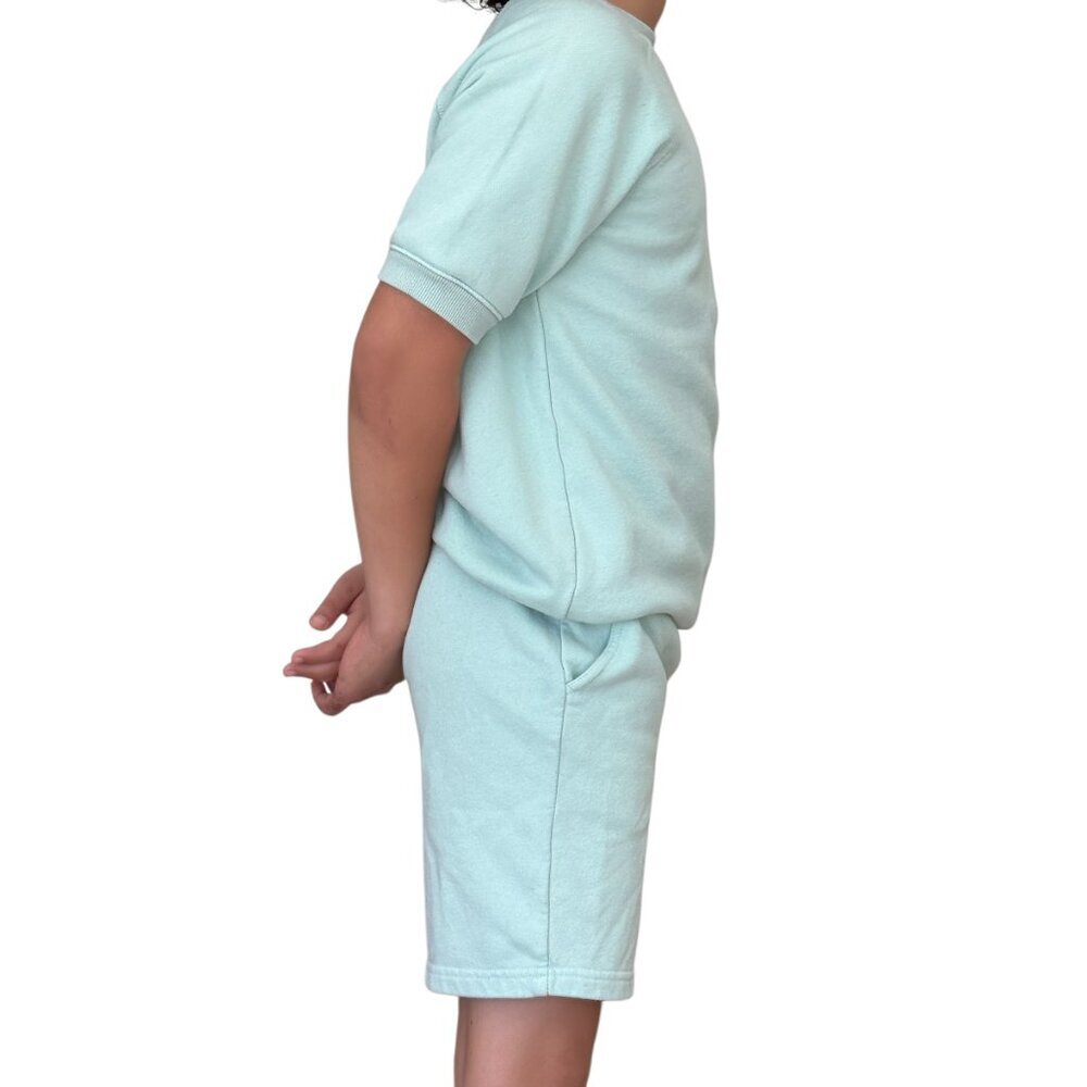 CAT & JACK BOY SHORTS AND T-SHIRT SET - Picture 3 of 12